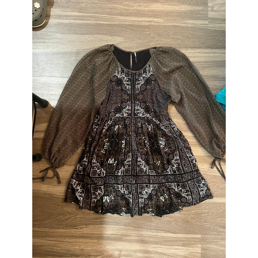 NWOT long sleeve dress free people size s boho chic floral loose sleeves